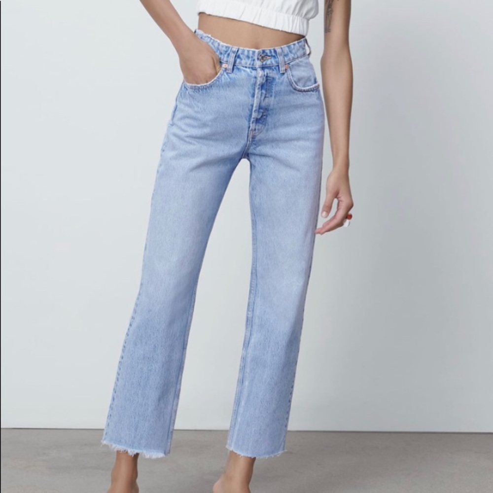 NWOT Straight leg jeans